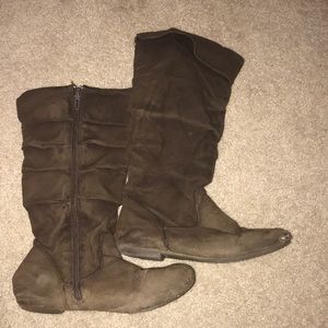 An adorable pair of girls boots